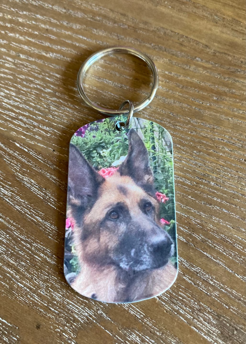 Customer photo review of Für immer im Herzen - Individueller Dog Tag Schlüsselanhänger