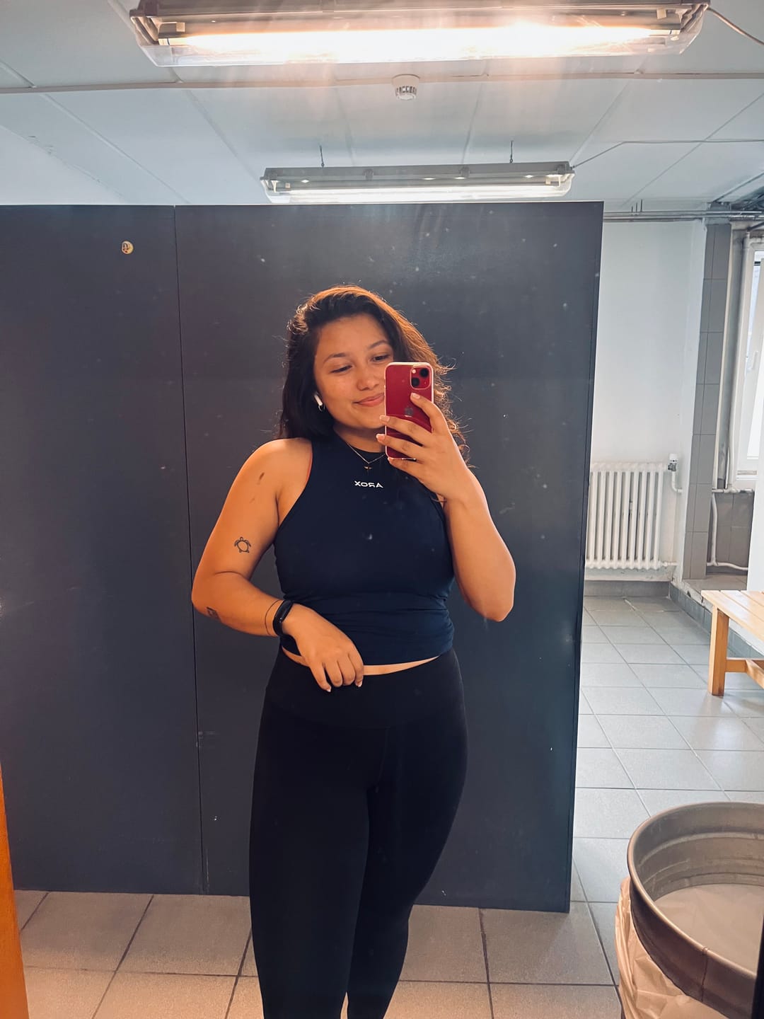 Customer photo review of SportsTech kvinde top (Deep navy)