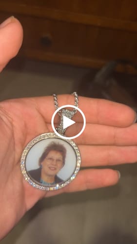 Customer video review of VVS1 Moissanite Custom Photo Memory Pendant