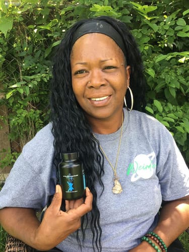 Customer photo review of Intellectual Power-Product processing and shipping time is 4-6 weeks after placing an order. This rule also applies to Priority shipping services.