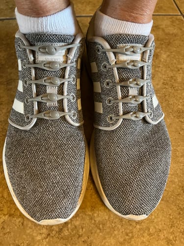 Customer photo review of Easy Shoelaces (one size fits all)