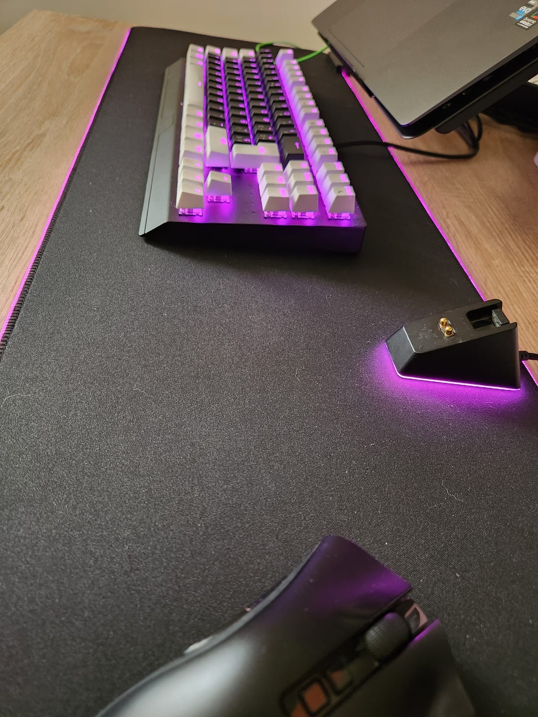 Customer photo review of Mousepad Gamer Goliathus Extended Chroma Black - Crazygames