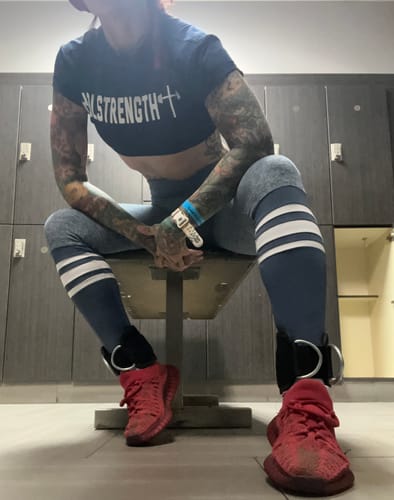 Customer photo review of Essential Crop Tee