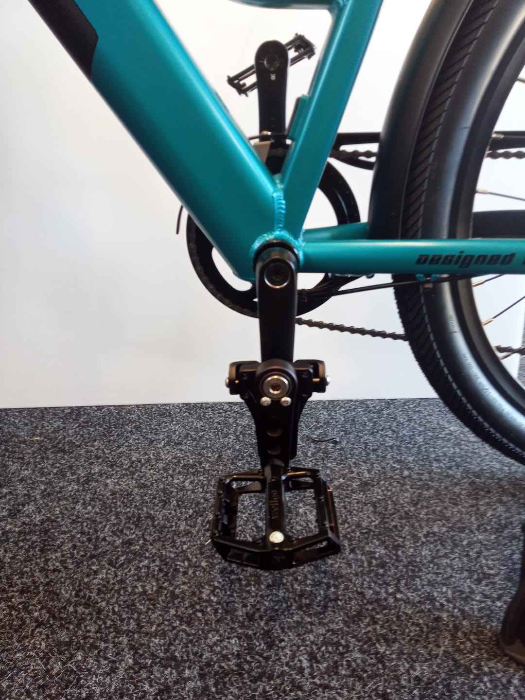 Customer photo review of Easy Knees Pedal Swing and Crank Shortener Kit (One Side)
