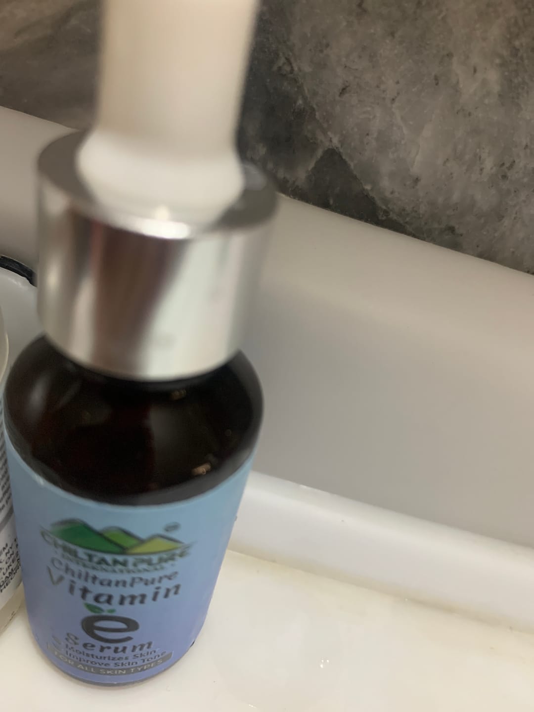 Customer photo review of Vitamin E Serum - Brightens & Repair Skin [وٹامن ای]