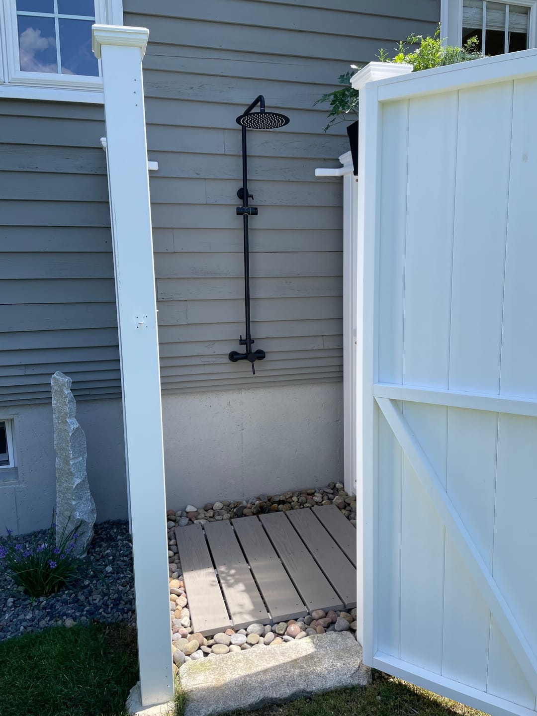 Customer photo review of Outdoor Shower Fixture with SUS 304 Stainless Steel 10 Inch Rainfall Shower Head and Adjustable Slide Bar JK0145