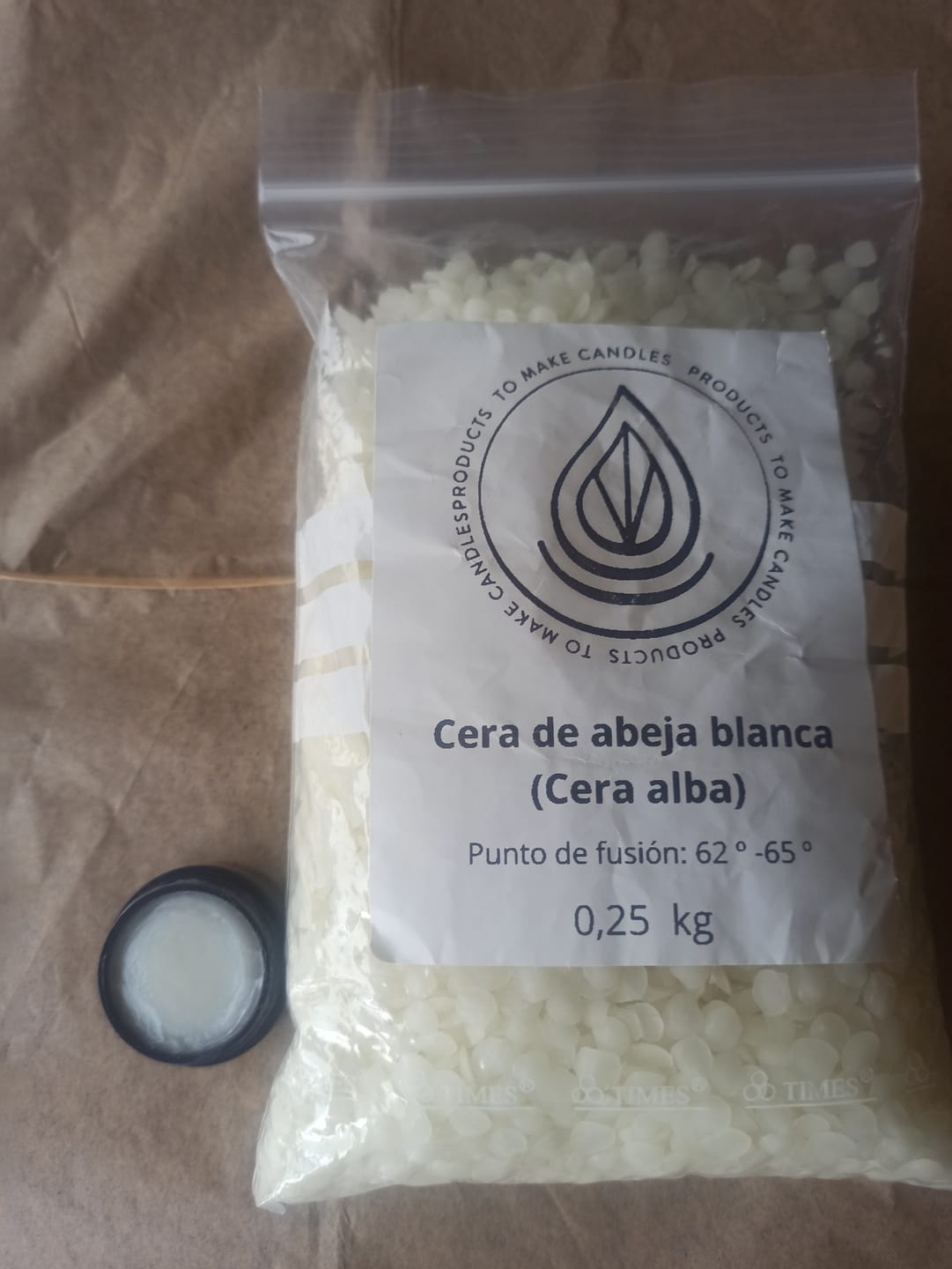 Customer photo review of Cera de Abeja Blanca (Cera Alba)