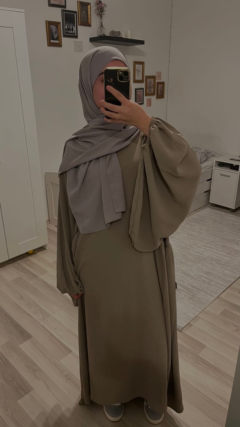 Customer photo review of Abaya Havva