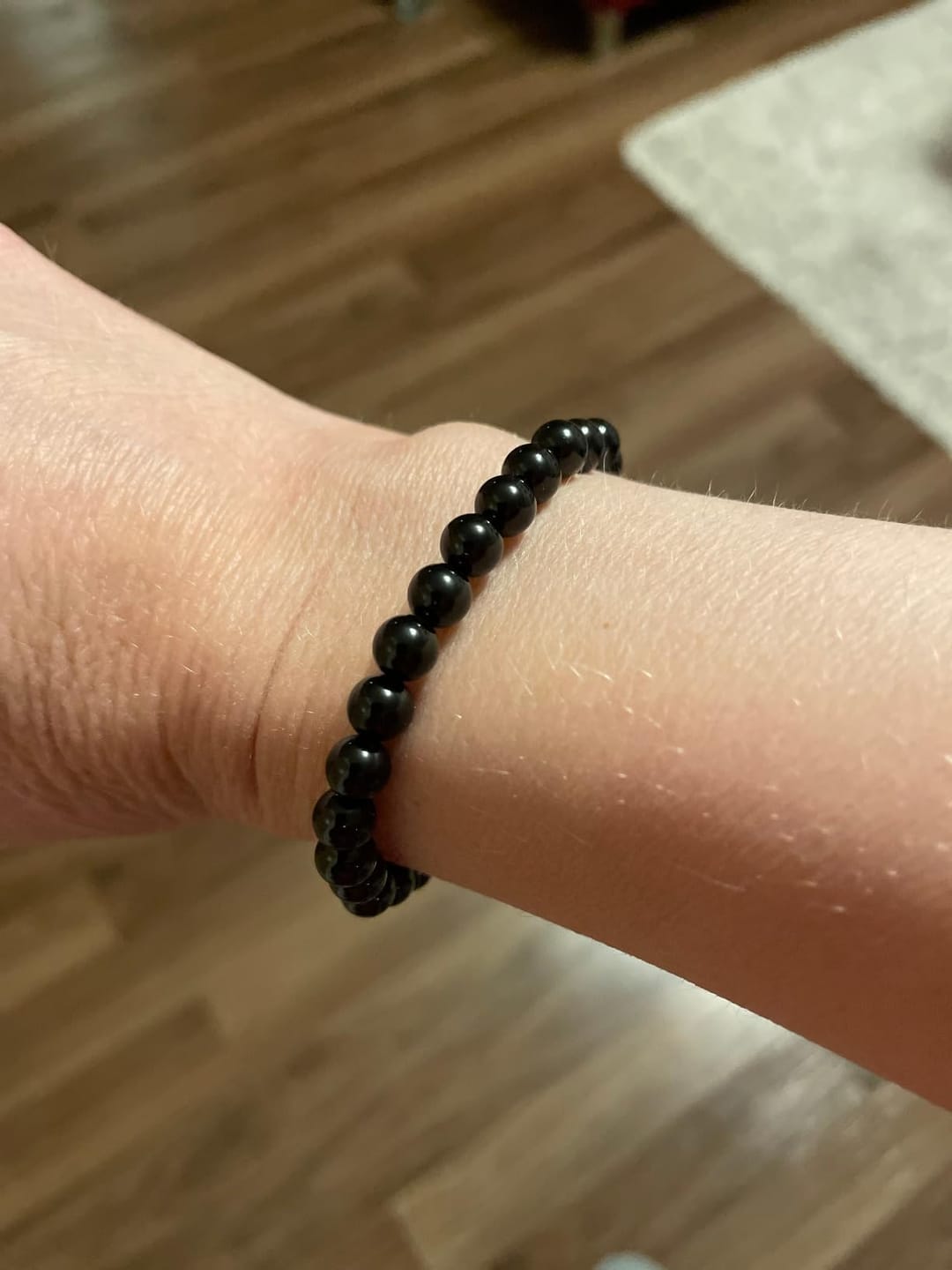 Customer photo review of Turmalin (Schörl) Edelstein Armband aus echtem Naturstein
