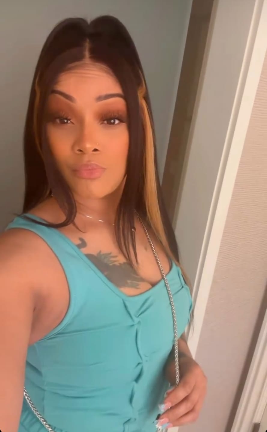 Customer photo review of Yaki Straight Human Hair 13x6 Lace Front Wig AFB68