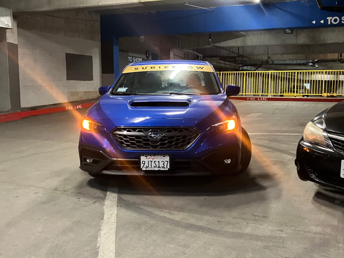 Customer photo review of Reverse Cut Windshield Banners