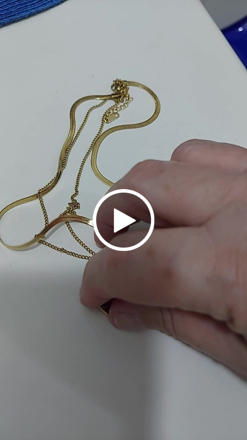 Customer video review of Mix Colar Paris Banhado em Ouro 18k