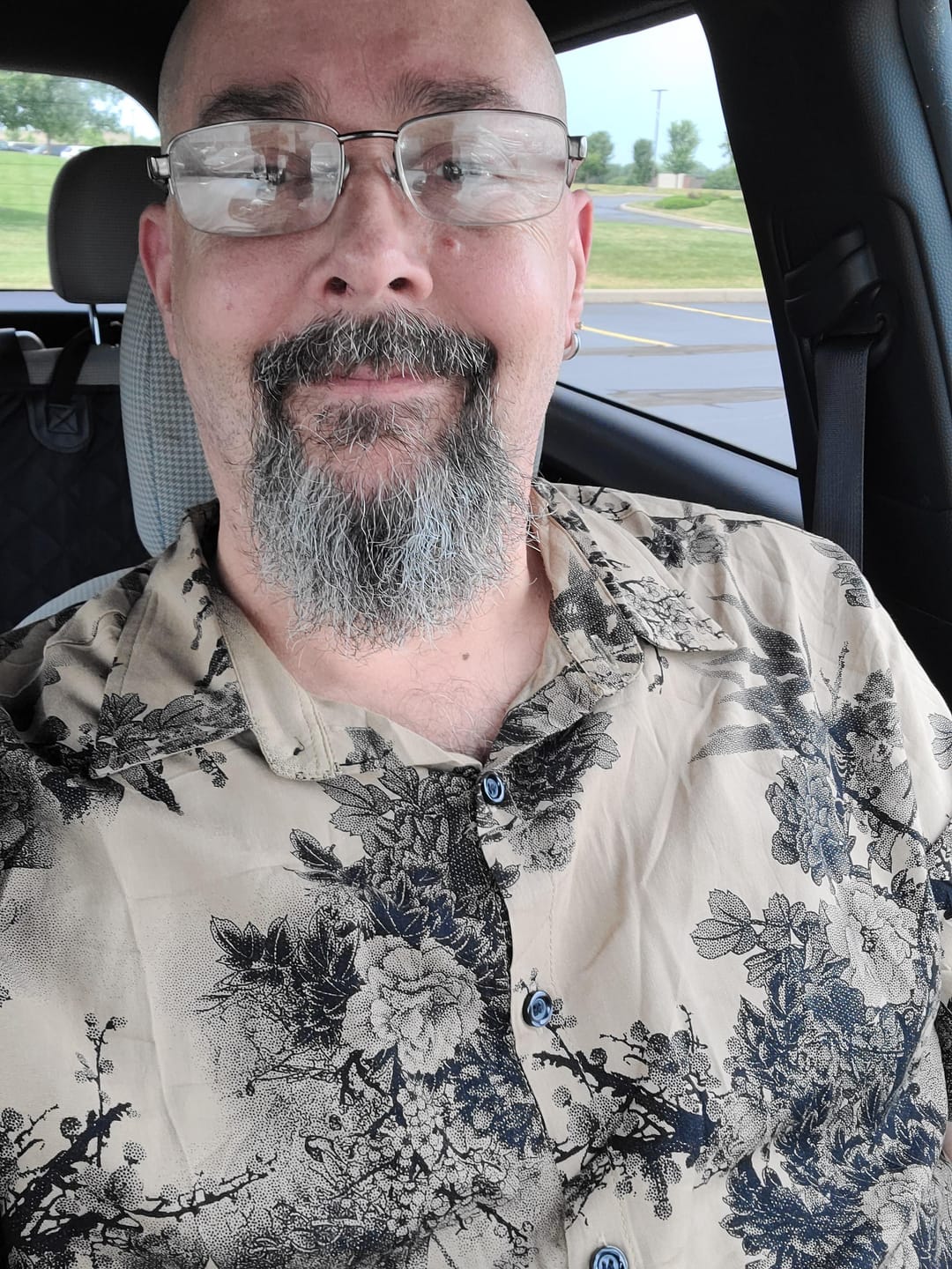 Customer photo review of Men's Bamboo Floral VIntage Summer Hawaiian Rayon Holiday Button Up Short Sleeve Shirt