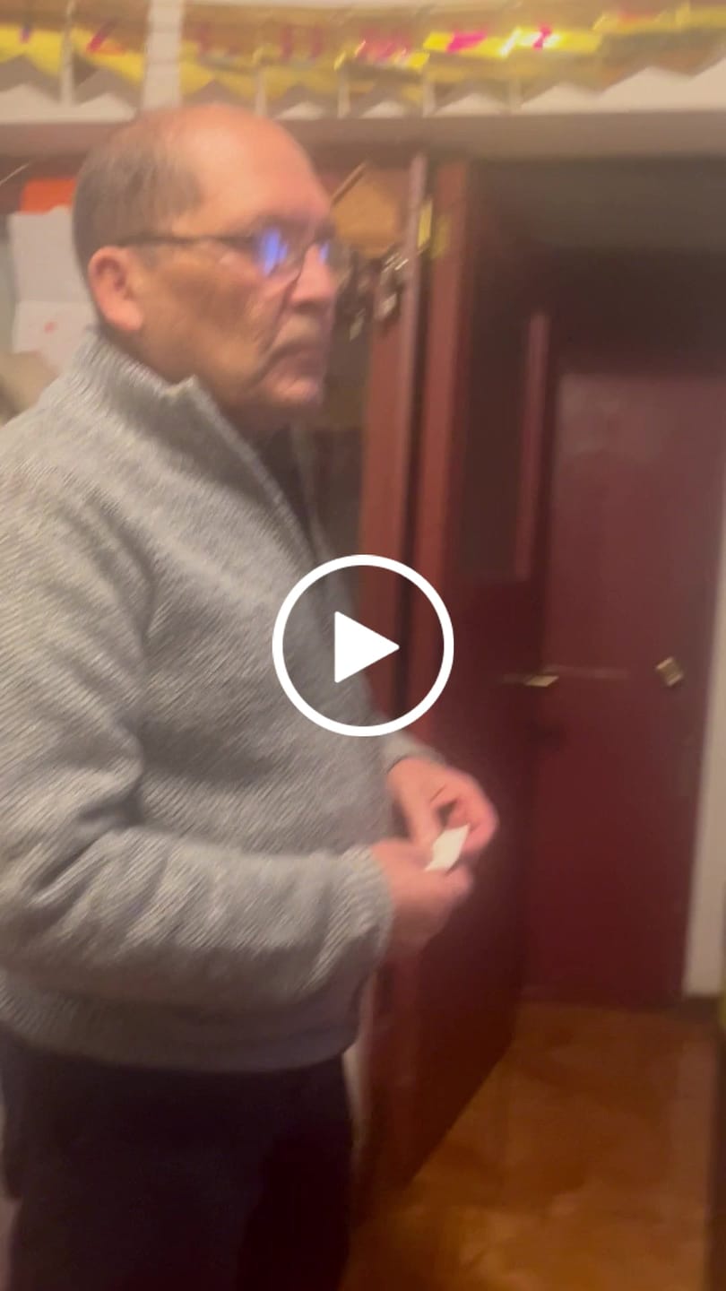 Customer video review of Jeans Cotelé