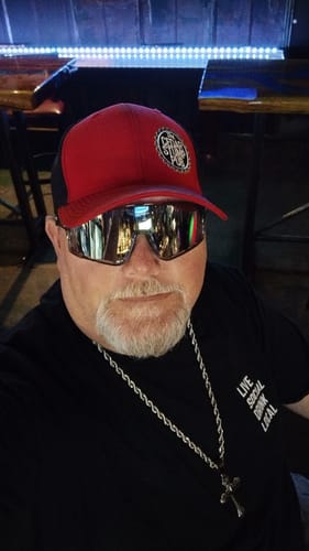 Customer photo review of Kapvoe X76 Sports Sunglasses