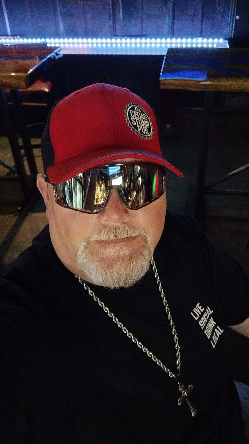 Customer photo review of Kapvoe X76 Sports Sunglasses