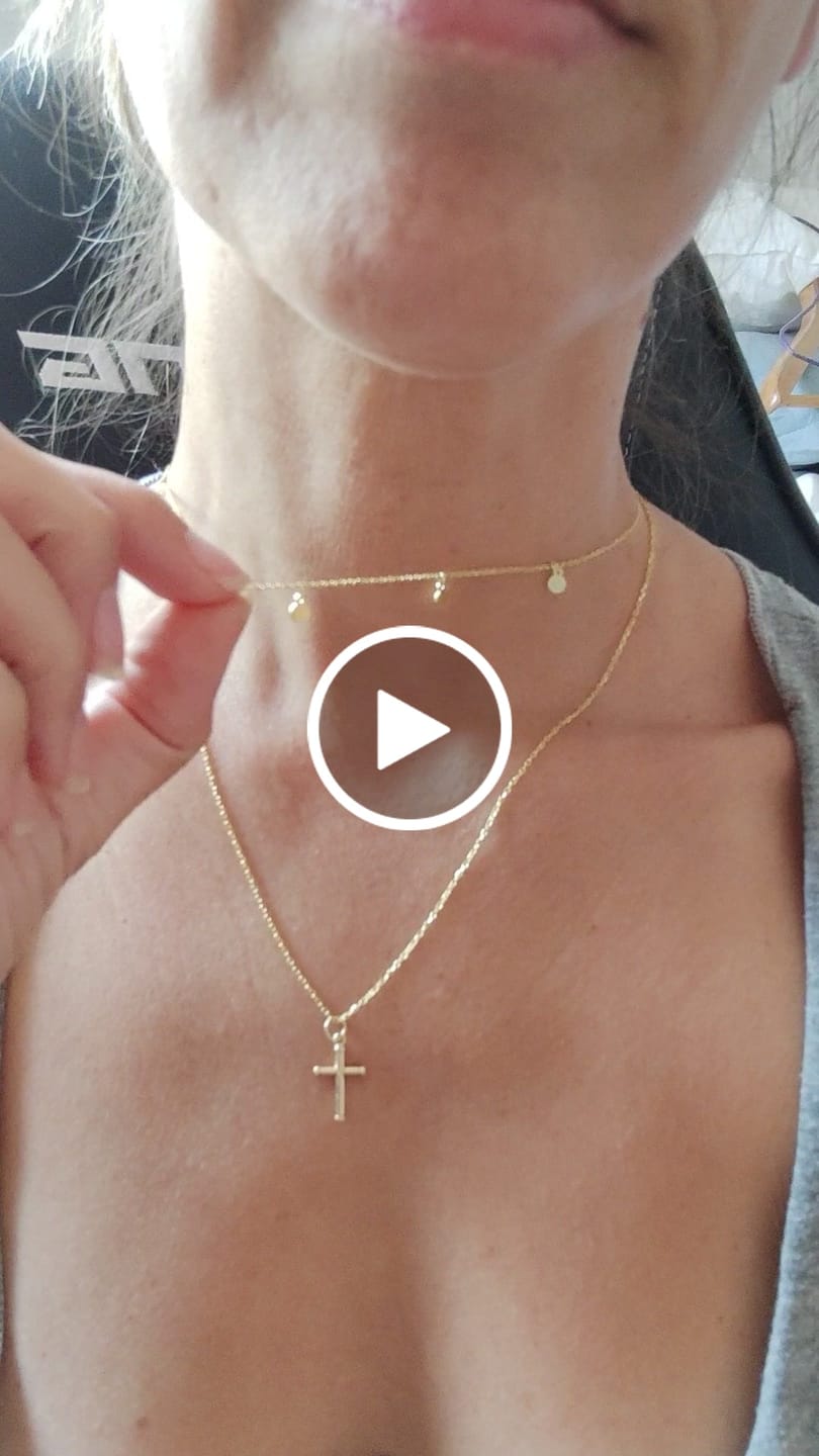 Customer video review of Collar Little Circles