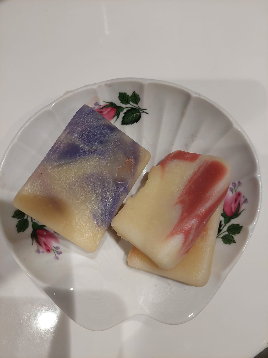 Customer photo review of 15% Ylang Ylang & Patchouli Haarseife (Beruhigend & Tiefenpflegend)
