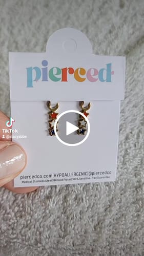 Customer video review of Huggie Charm Subscription (June)