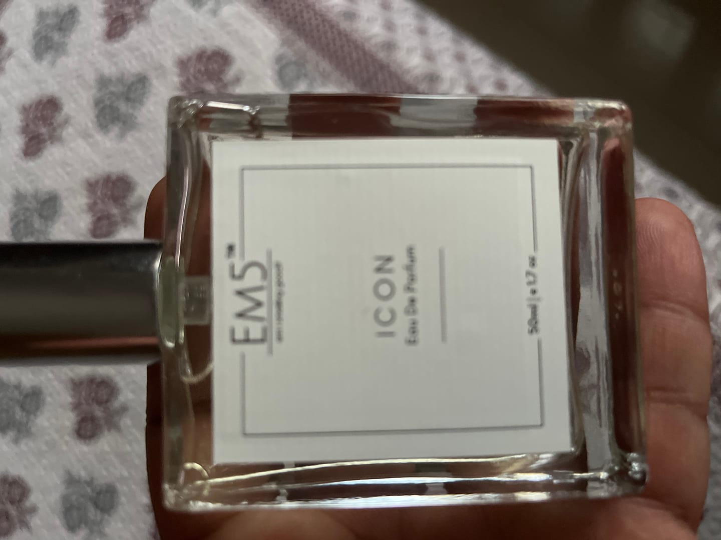 Customer photo review of EM5™ Icon Perfume for Men |  Aromatic Citrus Fresh Spicy Fragrance Accords | Eau De Parfum Spray | Luxury Gift for Him | Sizes Available: 50 ml / 15 ml