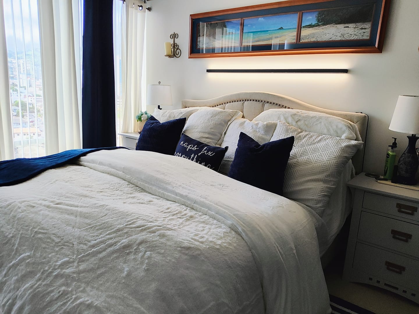 Customer photo review of CYRA Long Velvet Bedding Set
