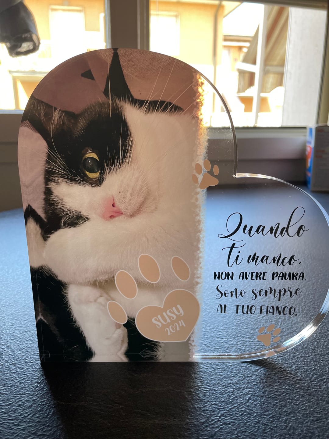 Customer photo review of Quando ti manco - Cuore in vetro personalizzato