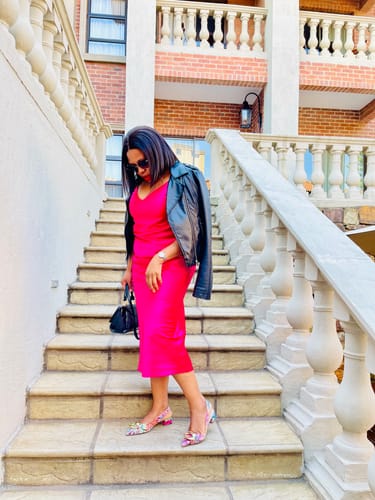 Maphasika N. review of Mabontle 10" 5x5 Vietnamese SDD Bone Straight Wig image 1 out of 2