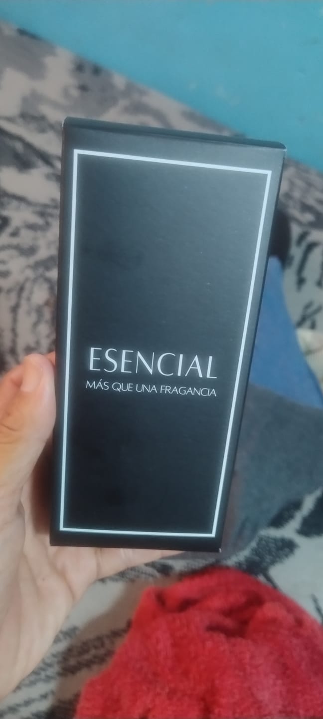 Customer photo review of H059 Inspirado en: 212 Vip Black - Carolina Herrera