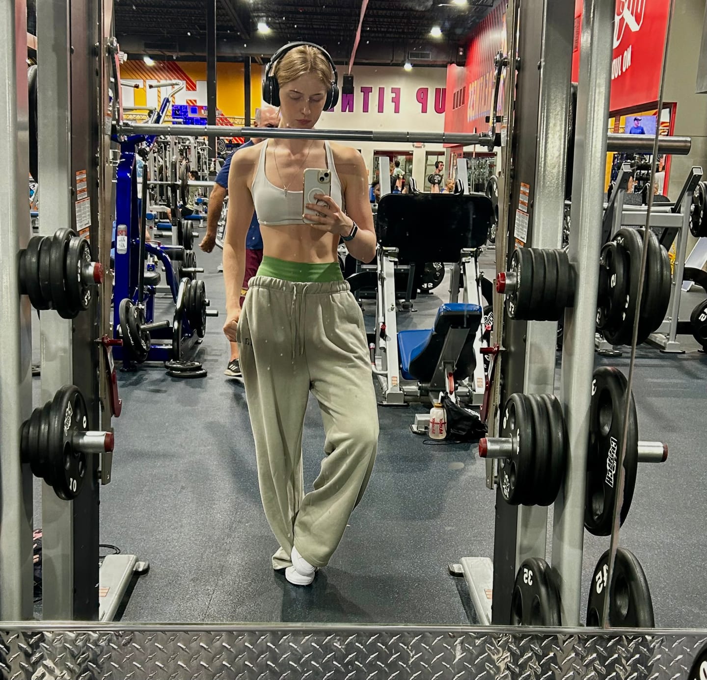 Customer photo review of W229 - Urban Straight Leg Jogger