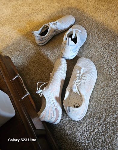 Customer photo review of Lazuli Pro - Healthier and Comfortable Feet with Barefoot Shoes