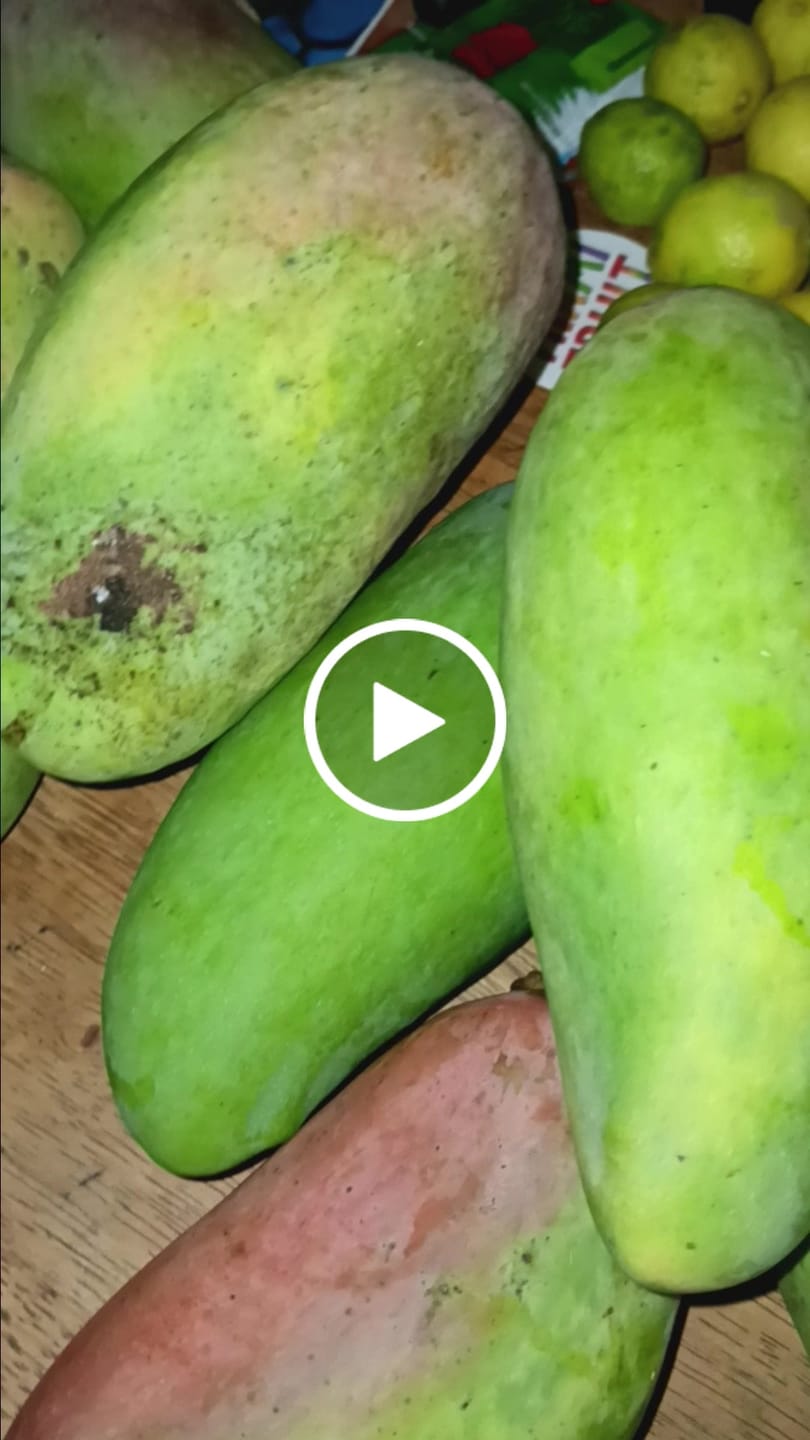 Customer video review of Mango Mix Box