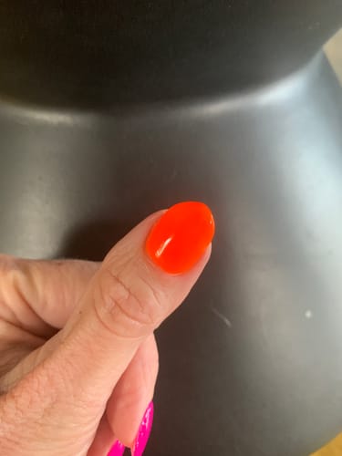 Customer photo review of D391 Shocker Orange Crème Dip Powder