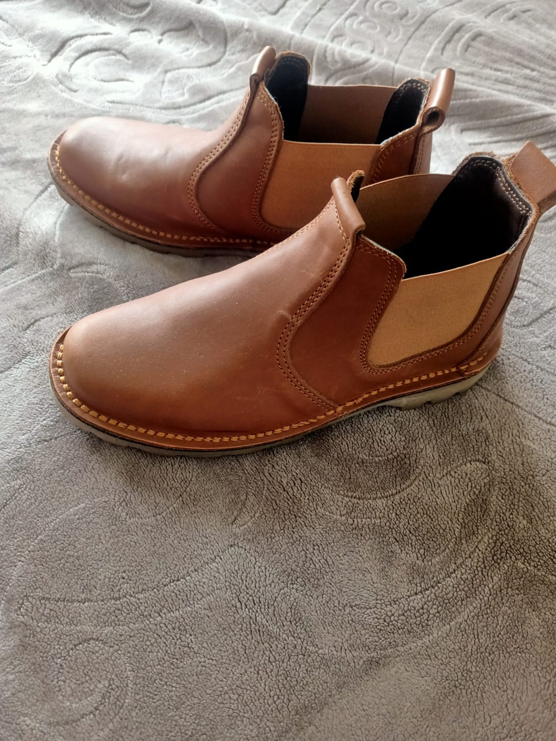 Customer photo review of Chelsea Vellies