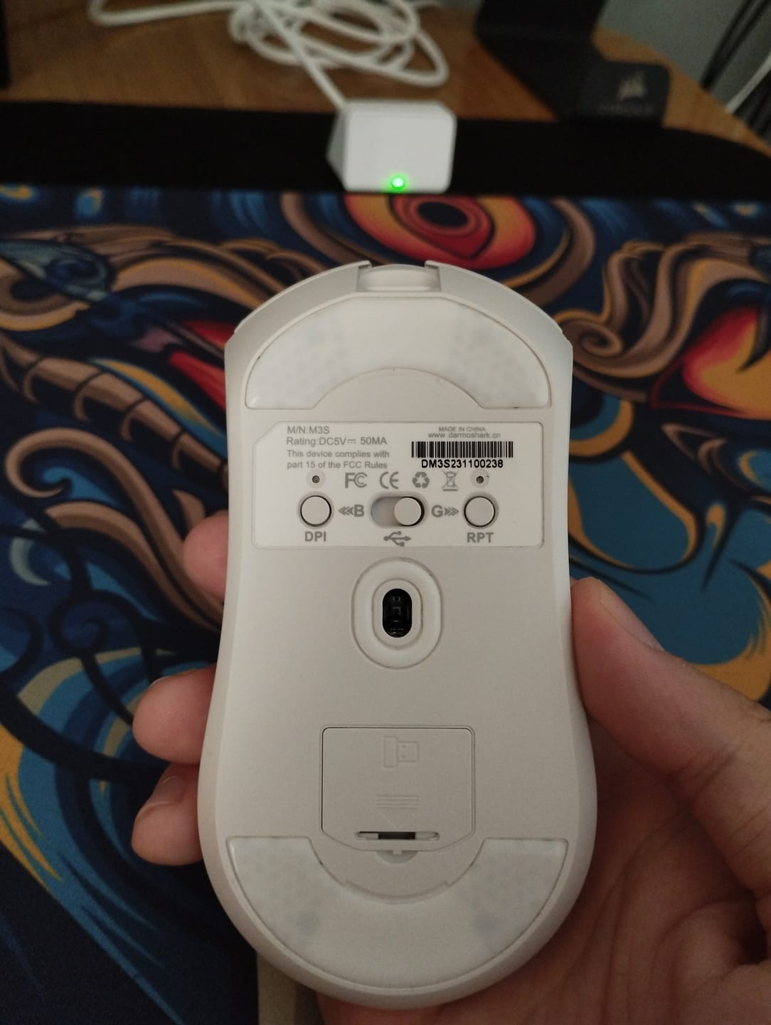 Customer photo review of Darmoshark M3S Wireless Mouse