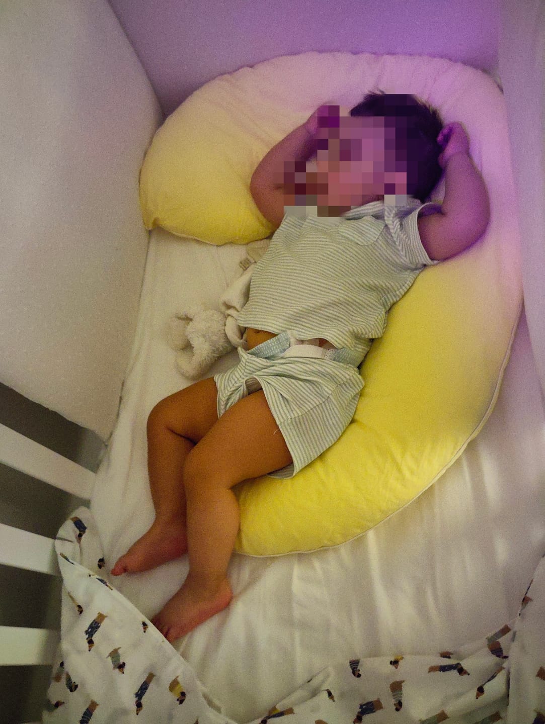 Customer photo review of ALMOHADA LUNA 👶🏼Ayuda a dormir solitos