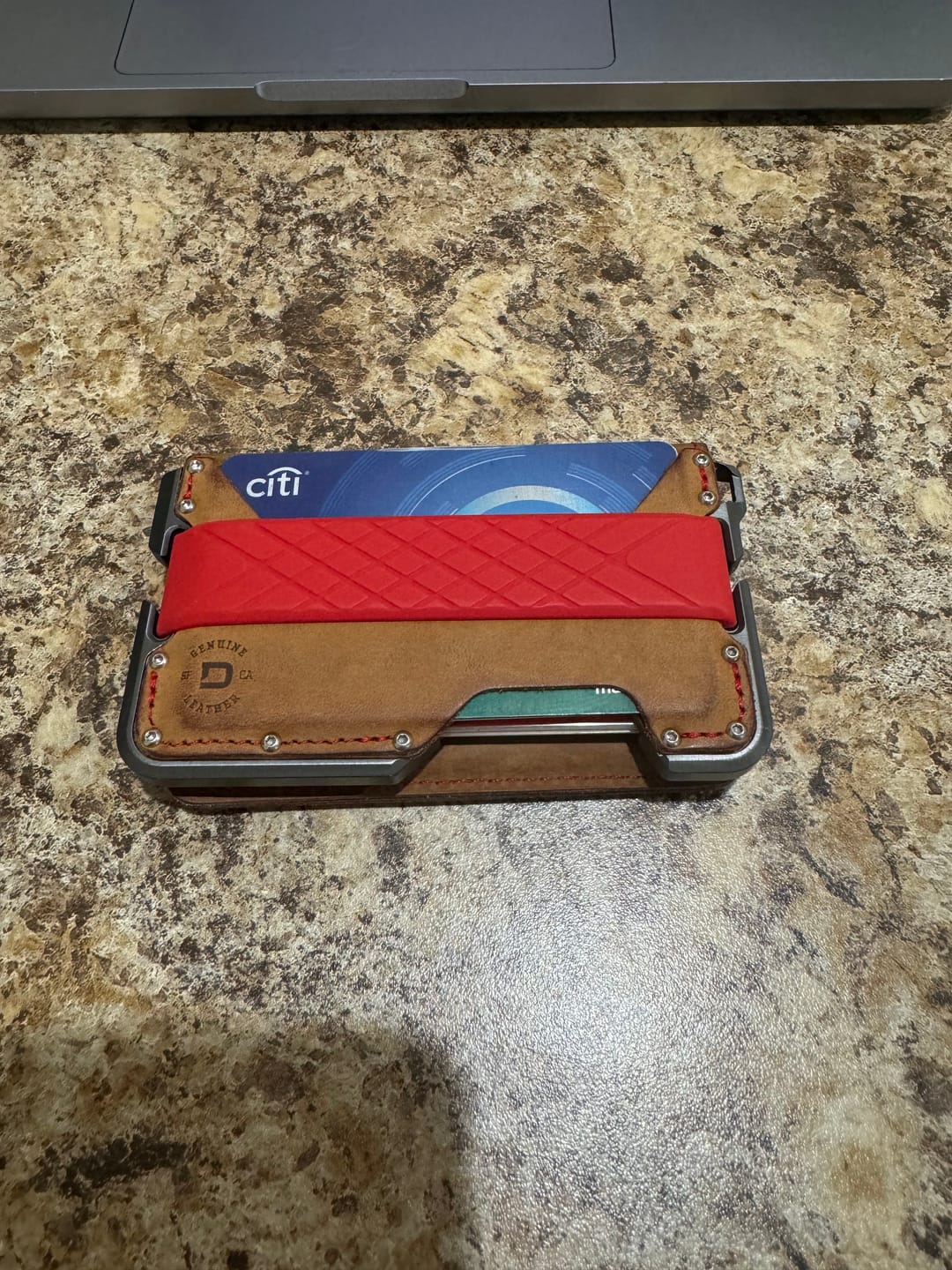 Customer photo review of D01 DAPPER™ BIFOLD WALLET - SPECIAL EDITION - SLATE GREY