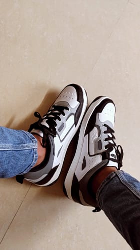 Customer photo review of DYNO White grey Men's casual sneaker