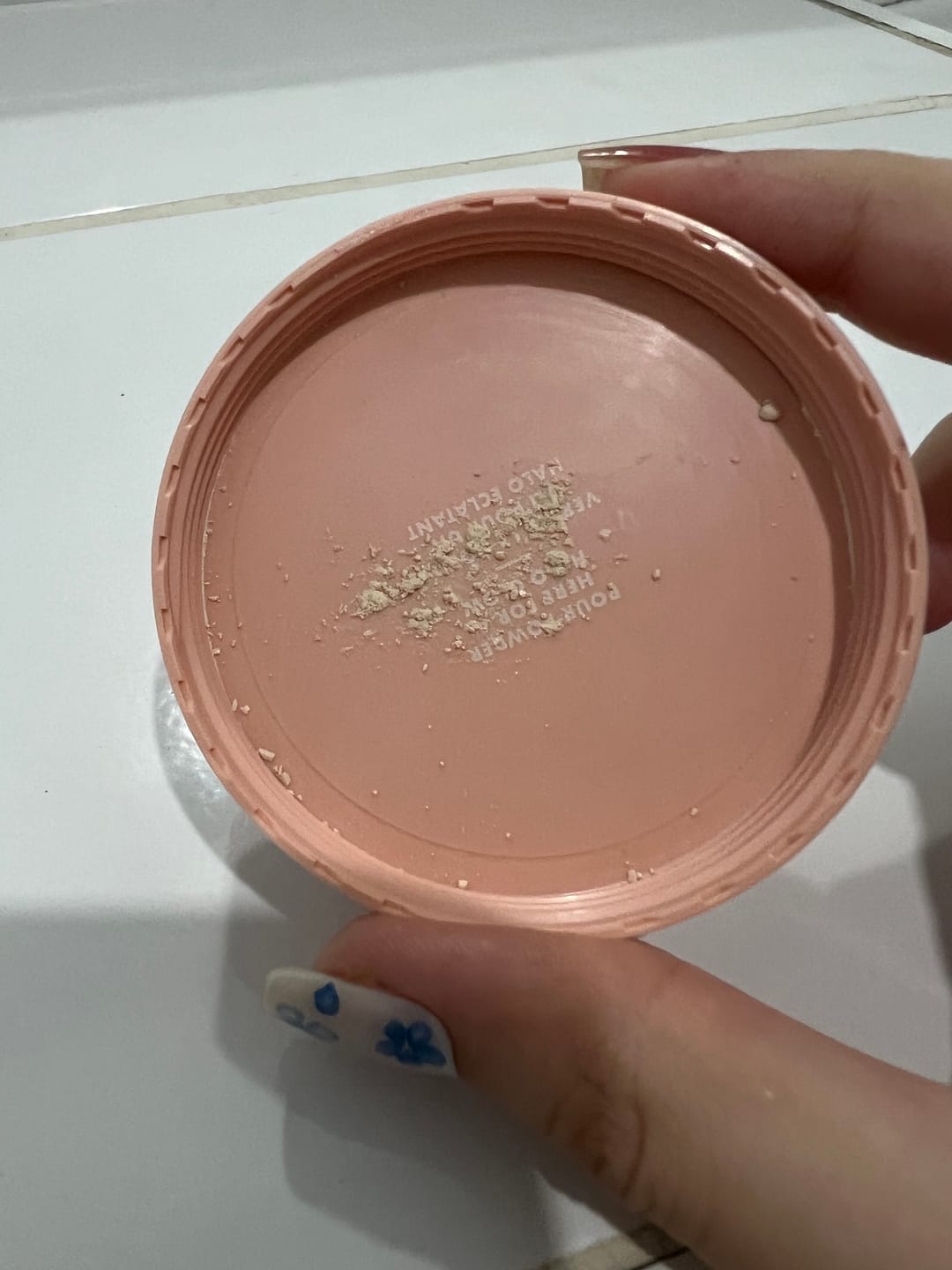 Customer photo review of HALO GLOW SETTING POWDER 6.8g