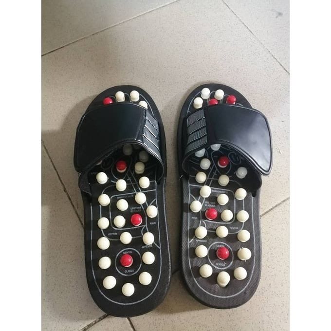 Customer photo review of Talpmasszírozó Akupresszúrás Papucs