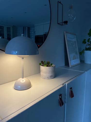 Customer photo review of Bordslampa - Svamplampa Flowerbud - Batteridriven 5000 mAH