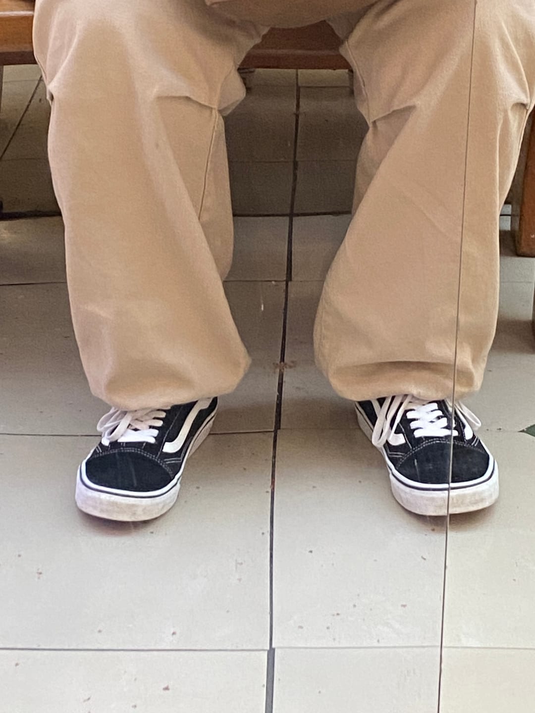 Customer photo review of Zapatilla Vans Old Skool Mujer Negro