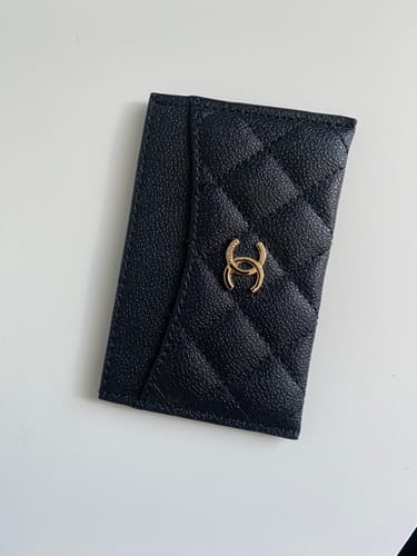 Customer photo review of Charlie Card Wallet
