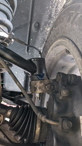 Customer photo review of 2014-2018 Silverado Sierra Front Upper Control Arms for 2-4" Lift 2WD 4WD
