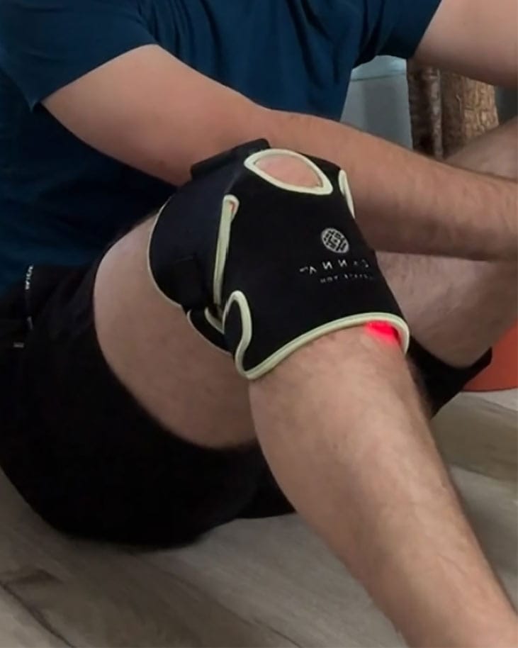 Customer photo review of Koanna® Red Light Therapy Bandage For Knee Pain