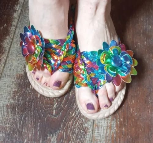 Customer photo review of Deluxor™ - Bunte Blumensandalen