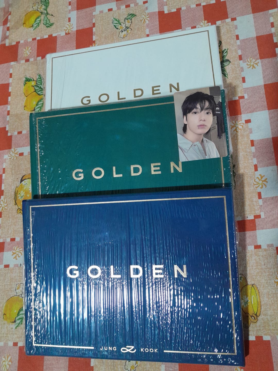 Customer photo review of BTS JUNGKOOK - GOLDEN 1ST SOLO ALBUM