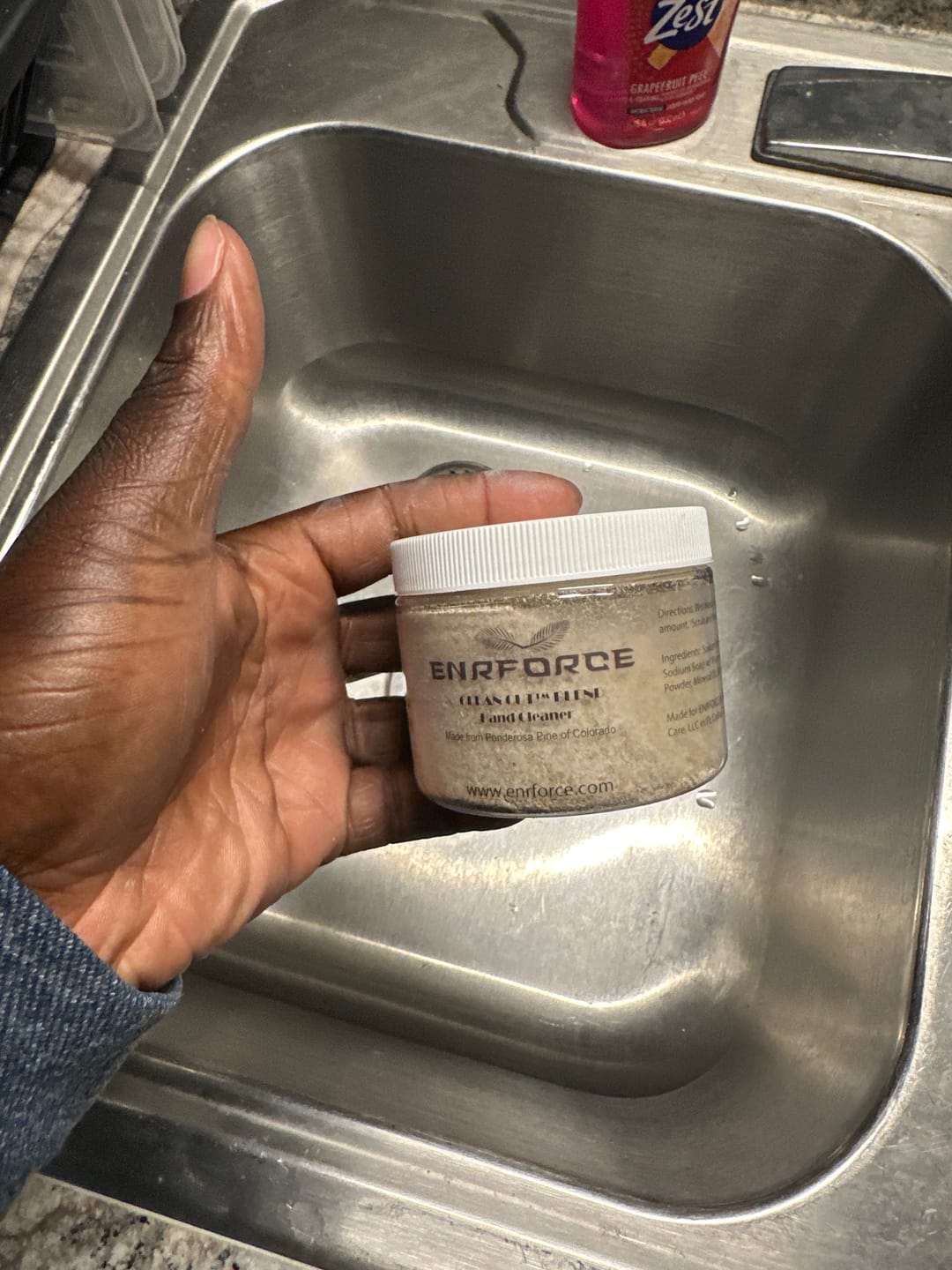 Customer photo review of The BEST Hand Cleaner