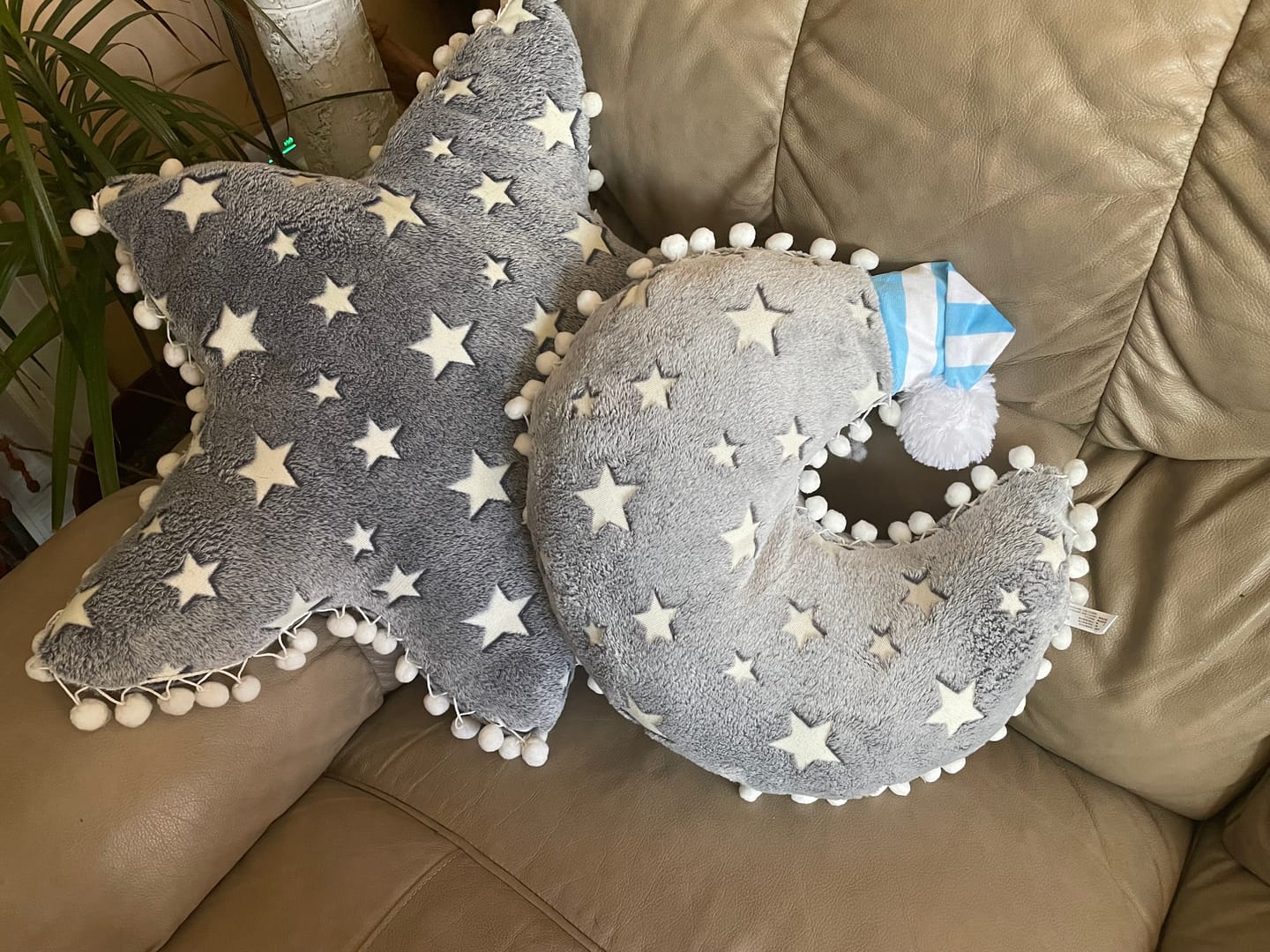Customer photo review of Soft Pastel Star Plushies (3 Colors, 3 Sizes)