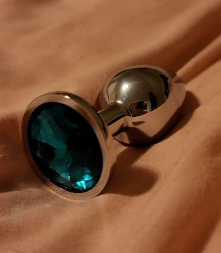 Customer photo review of Emerald Gem Anal Plug Set