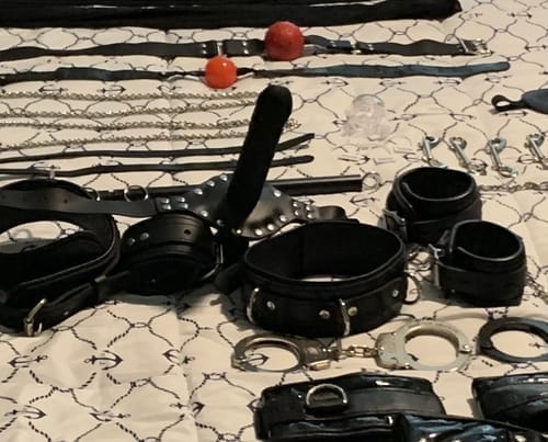 Customer photo review of Strict Leather Premium Locking Collar